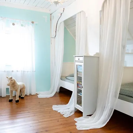 Historische Fuer 12 Personen