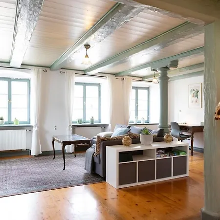 Historische Fuer 12 Personen *