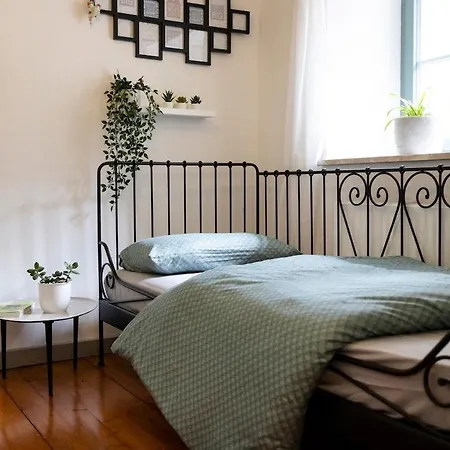 Historische Fuer 12 Personen * Ehingen (Alb-Donau)