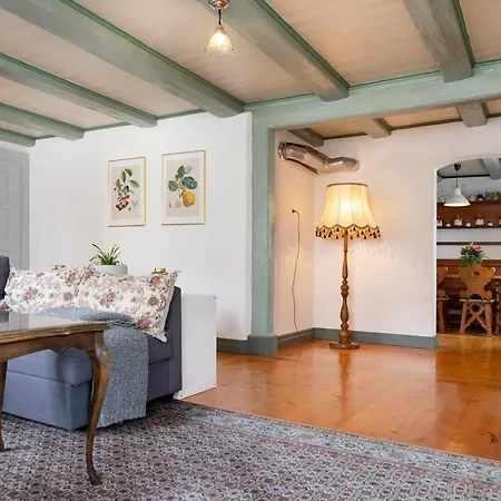 Historische Fuer 12 Personen Feriehus Ehingen (Alb-Donau)