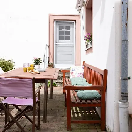 Historische Fuer 12 Personen Feriehus *