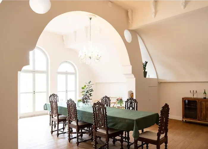 Historische Fuer 12 Personen *